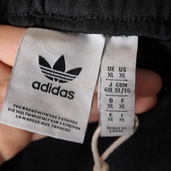 Adidas XL Training Shorts Black White Stripes NTS‎ Logo Activewear Mens - Picture 2 of 6